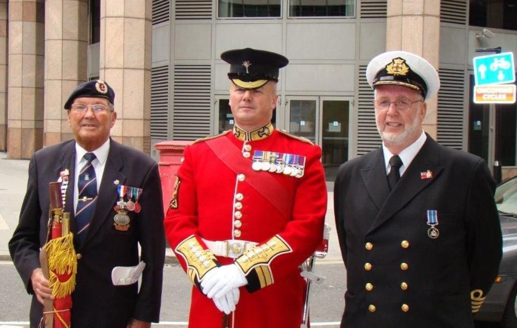 Brian Barry,  DSgt Lee Scholes, Capt Malcolm Mathison.
