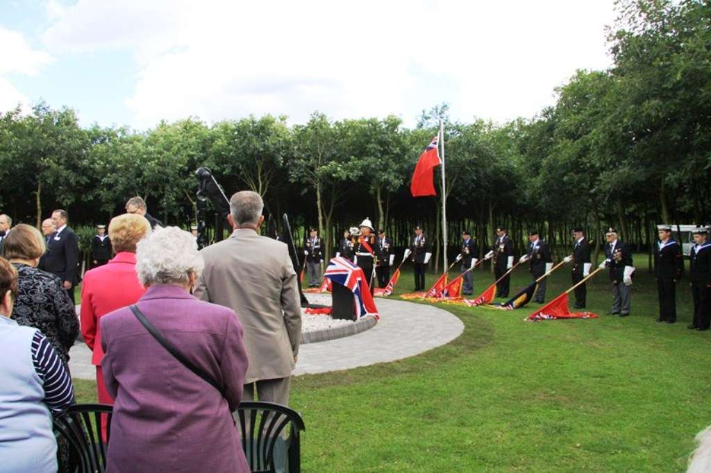 Dedication of Sir Percivale's Anchor
Photo Pat Thompson.  [url=http://rfa-association.org/cpg14x/thumbnails.php?album=60]More here.[/url]
