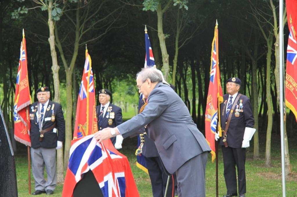 Dedication of Sir Percivale's Anchor
Captain Phil Roberts
Photo Pat Thompson.  [url=http://rfa-association.org/cpg14x/thumbnails.php?album=60]More here.[/url]
