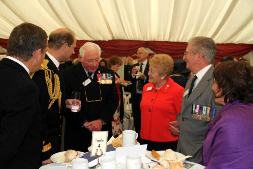 HRH
Branch members at Alrewas-->
