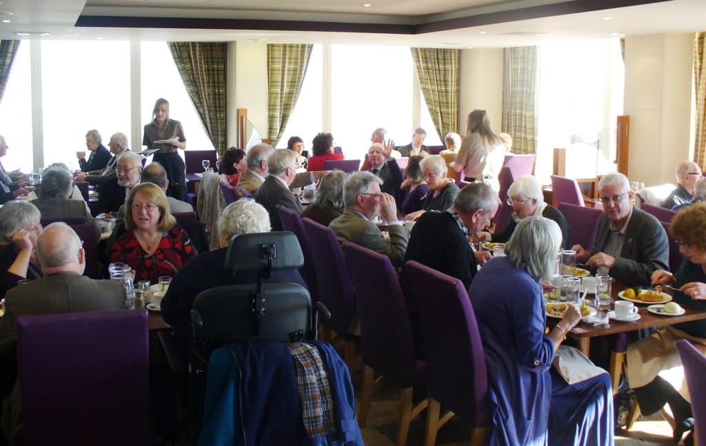 Autumn Lunch
Holiday Inn
